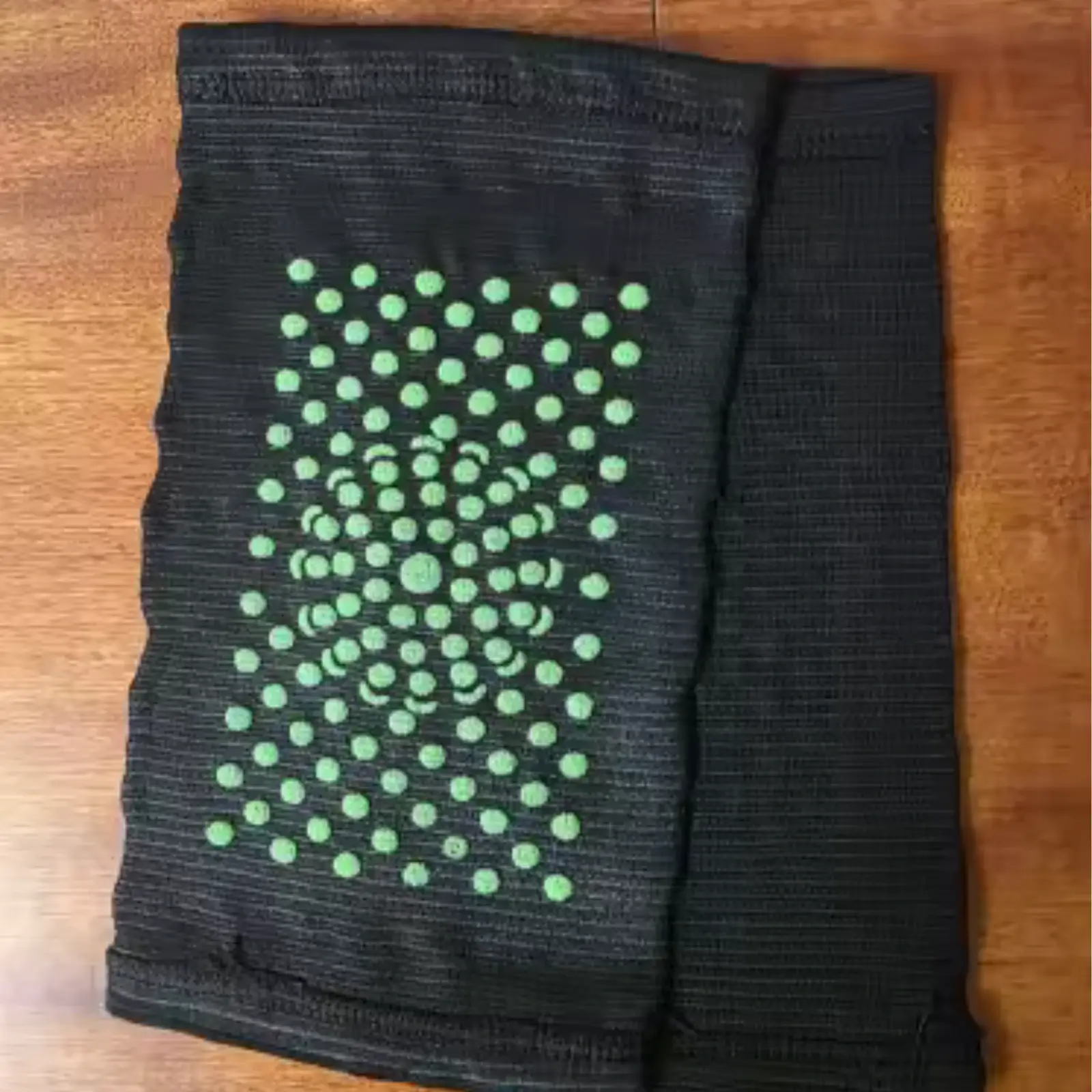 Kolano w opasce KneeFlex